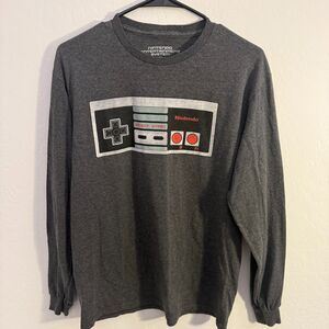 Nintendo Entertainment System Vintage Controller T-shirt